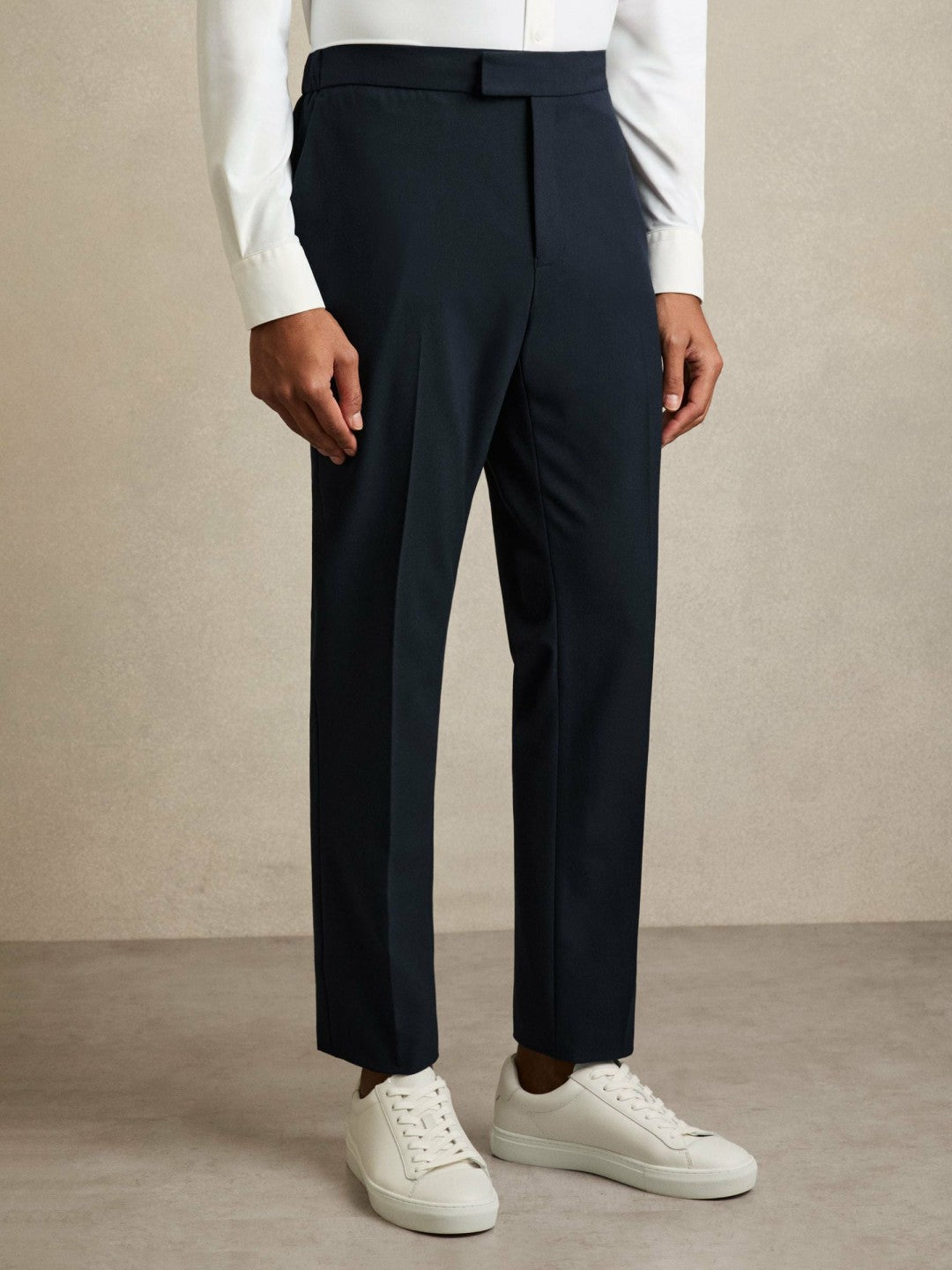 Reiss Value - Slim-Fit Internal-Drawstring Trousers in Navy