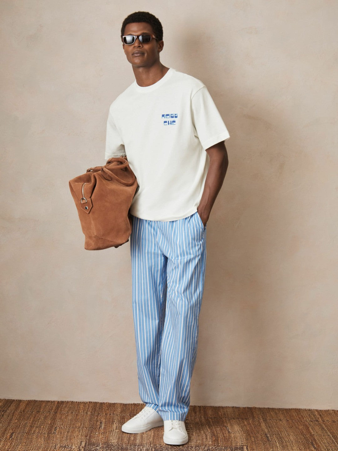 Reiss Sale - | Ché Cotton Palm-Print T-Shirt in White