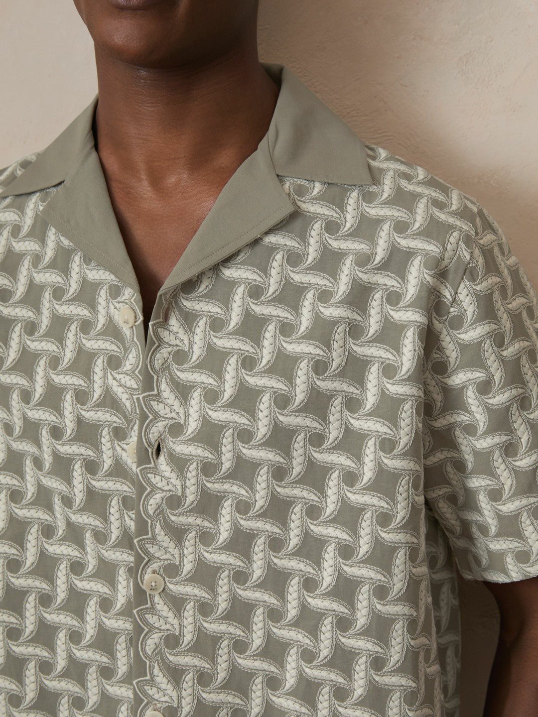 Reiss Popular Choice - | Ché Motif-Embroidered Shirt in Sage/White