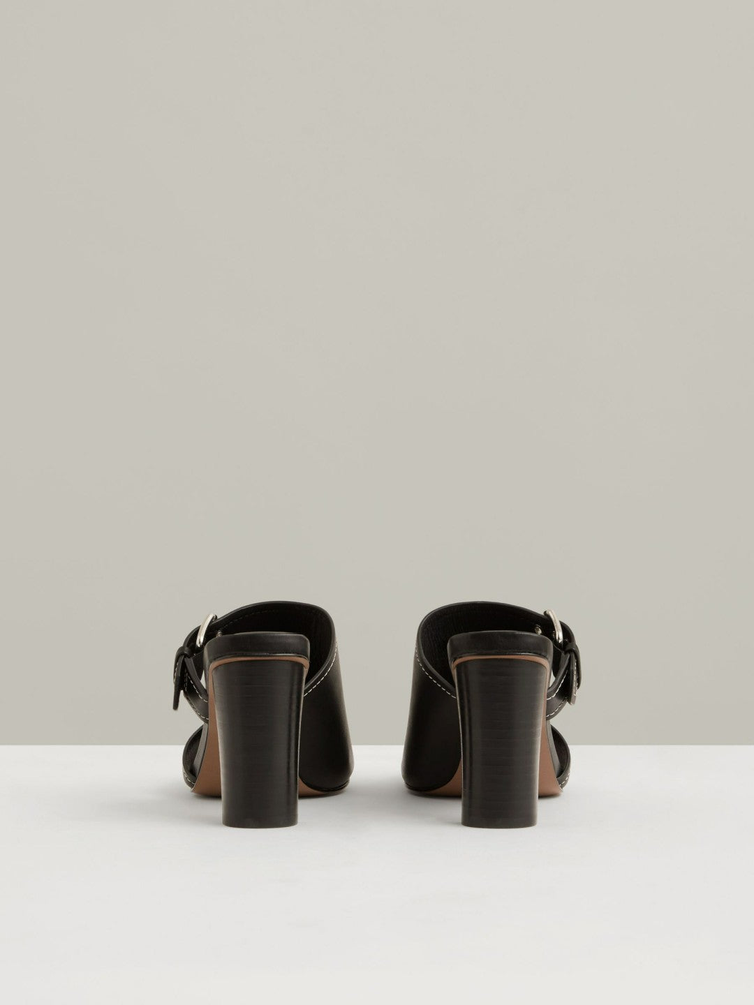 Reiss Deal - Leather Buckle Block-Heel Sandals in Black