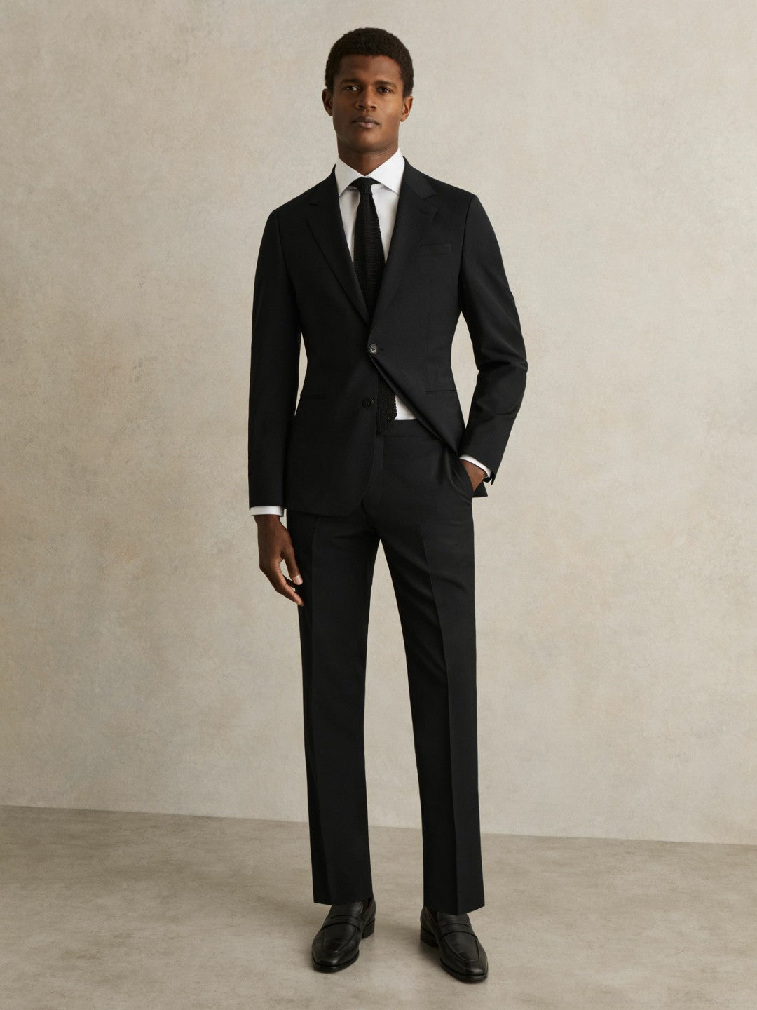 Reiss Value - Slim-Fit Wool-Blend Suit Trousers in Black