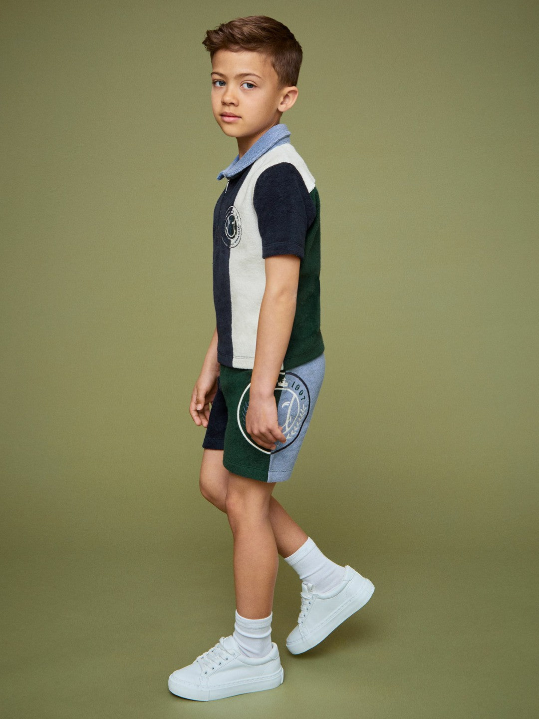 Reiss Popular Choice - 9-13 yrs SmileyWorld Towelling Shorts in Blue