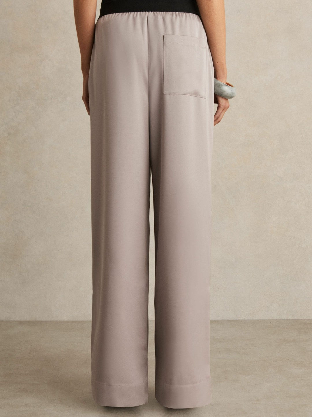 Reiss Sale - Petite Satin Wide Leg Elastic Waist Trousers in Grey