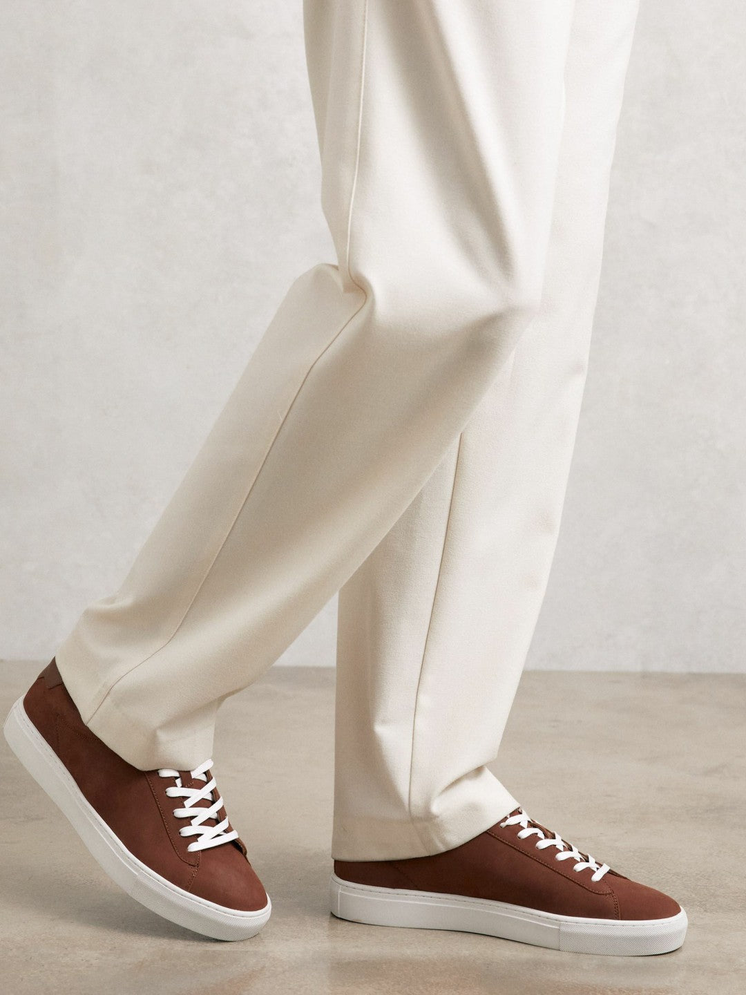 Reiss Deal - Nubuck Leather Low-Top Trainers in Brickwood Red