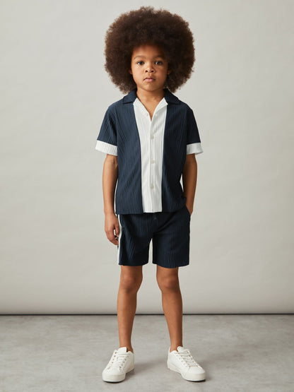 Reiss 9-13 yrs Plissé Colour-Block Shorts in Navy/White