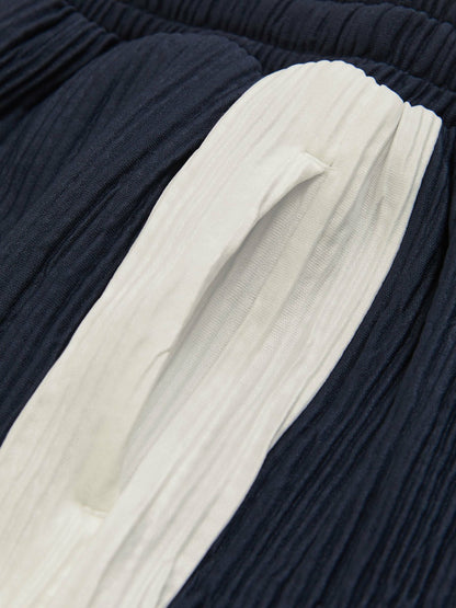 Reiss 9-13 yrs Plissé Colour-Block Shorts in Navy/White