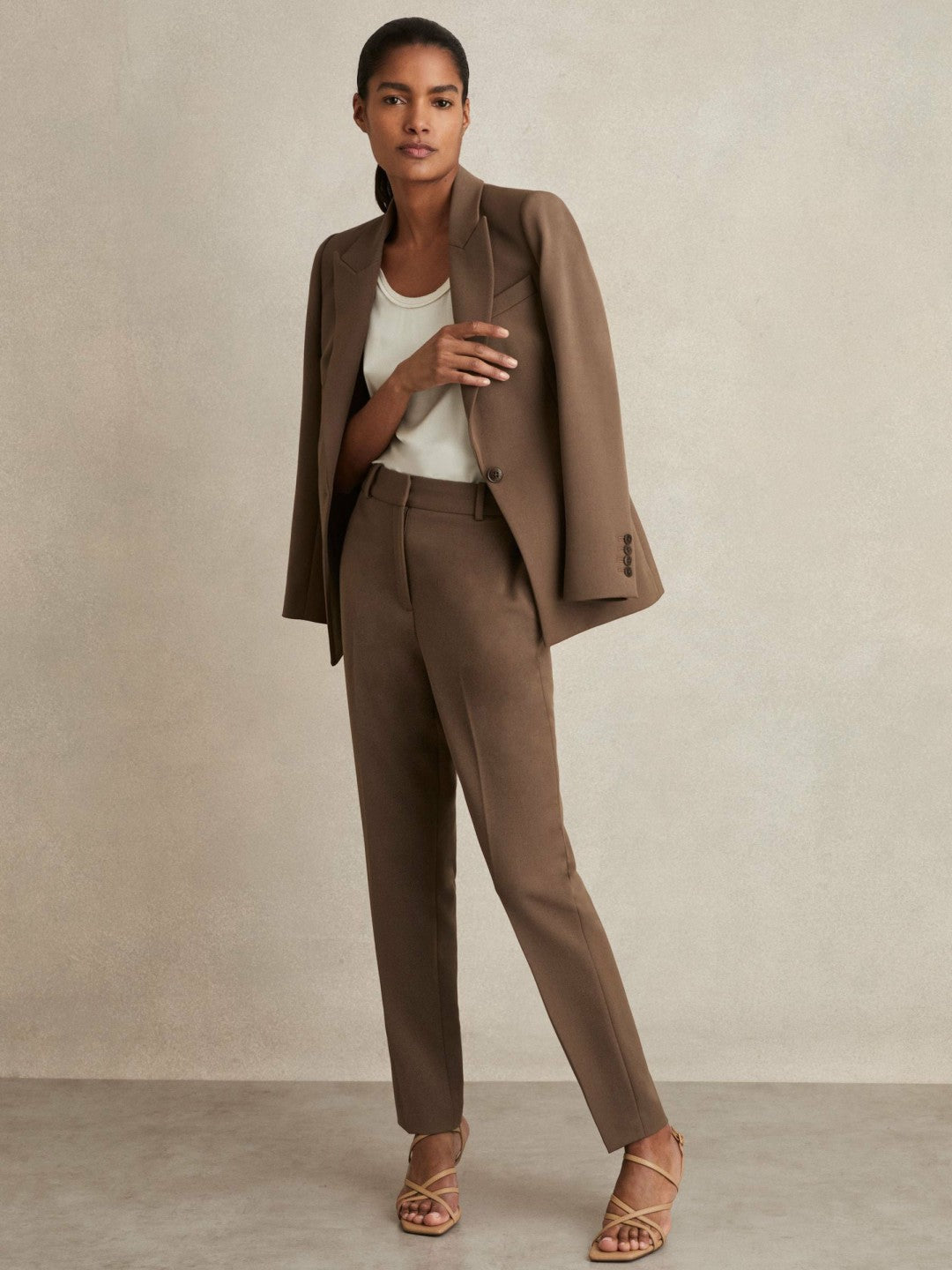 Reiss Tailored Single Breasted Suit Blazer in Mink Neutral