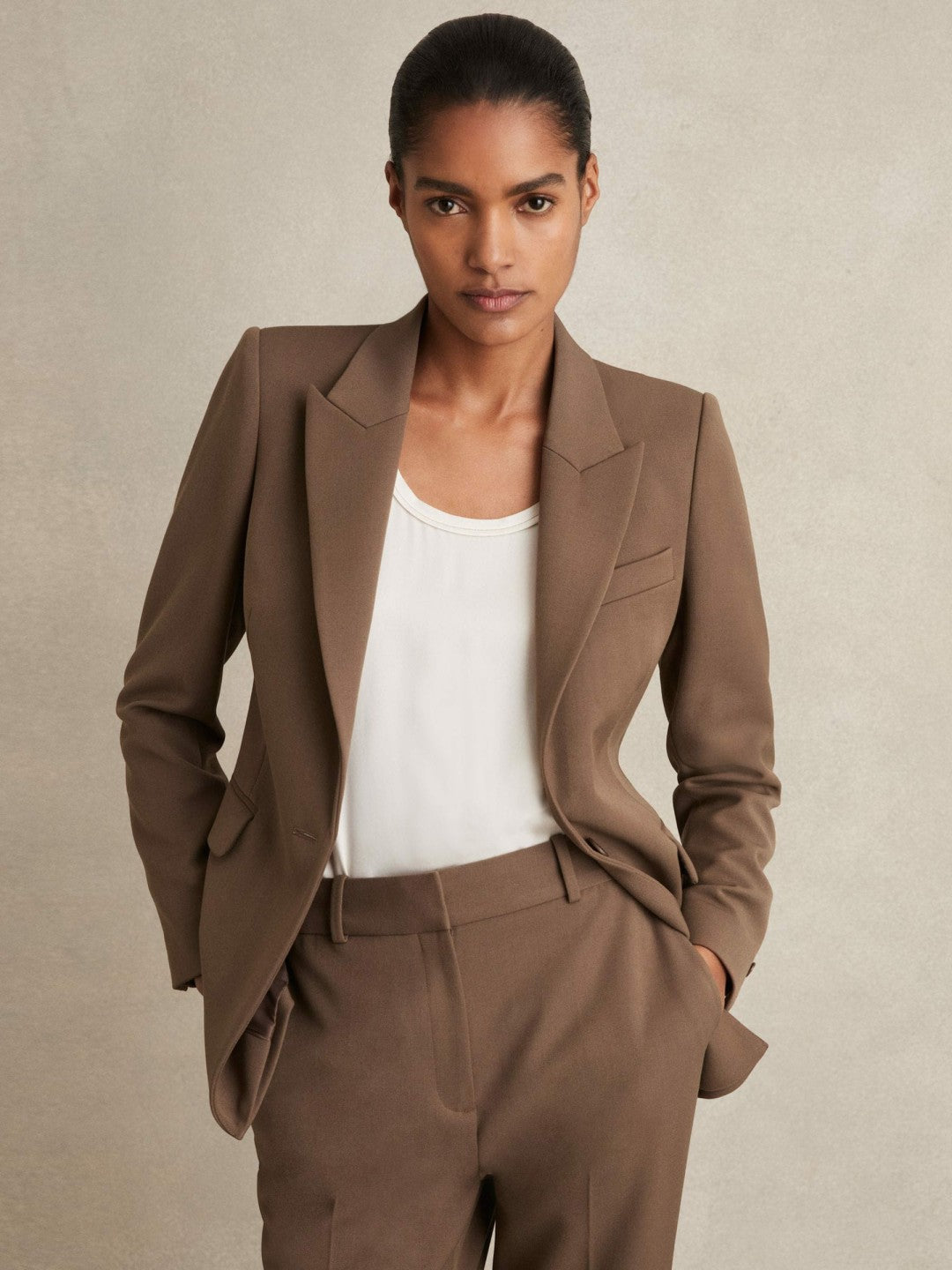 Reiss Tailored Single Breasted Suit Blazer in Mink Neutral