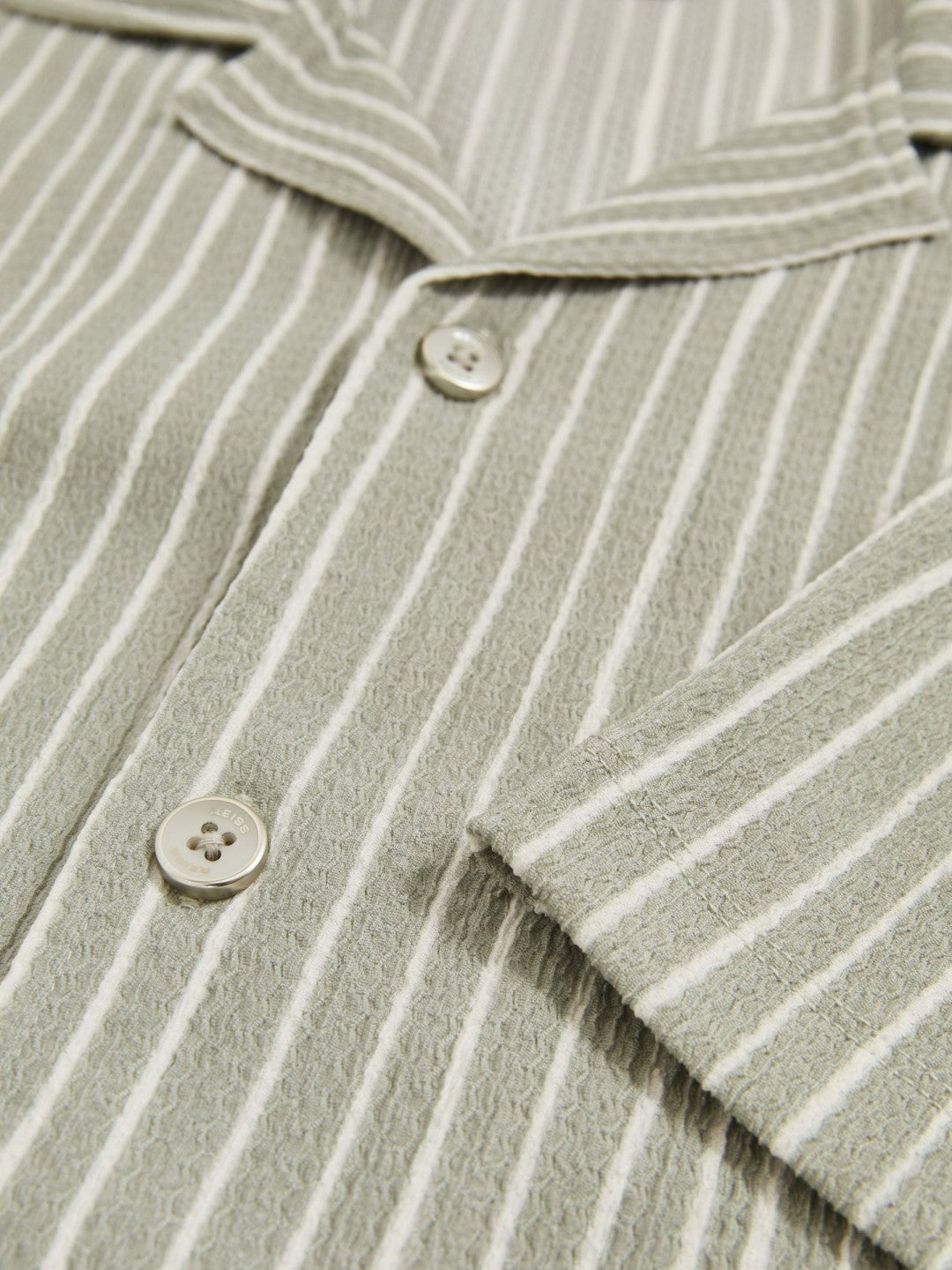 Reiss Deal - Textured Stripe Cuban Collar Shirt in Sage/White