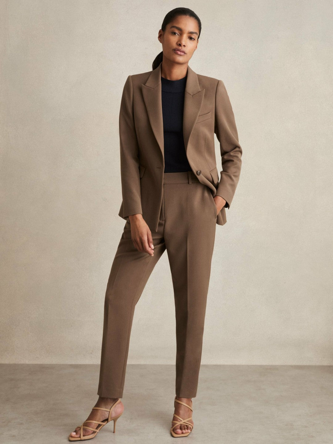Reiss Popular Choice - Petite Slim Fit Suit Trousers in Mink Neutral