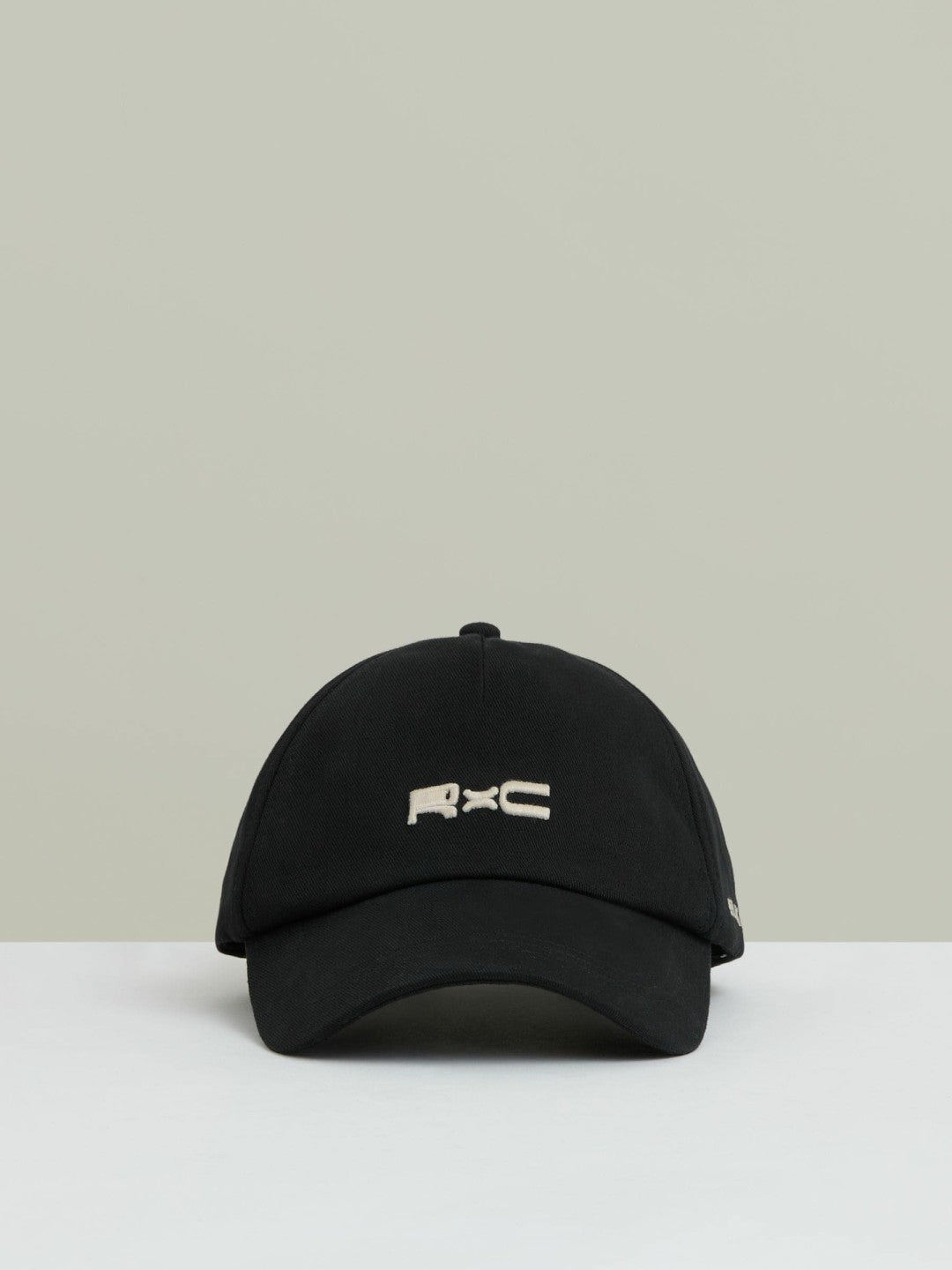 Reiss Offer - | Ché Logo-Embroidered Cap in Black