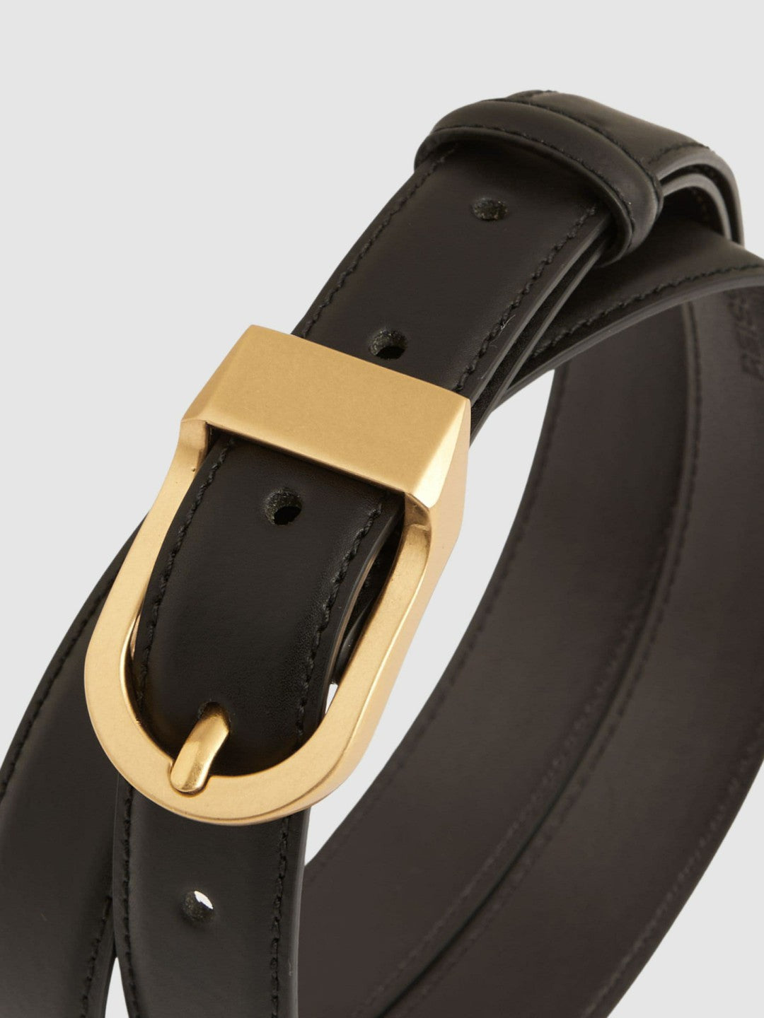 Reiss Popular Choice - Leather Curved-Buckle Belt in Black