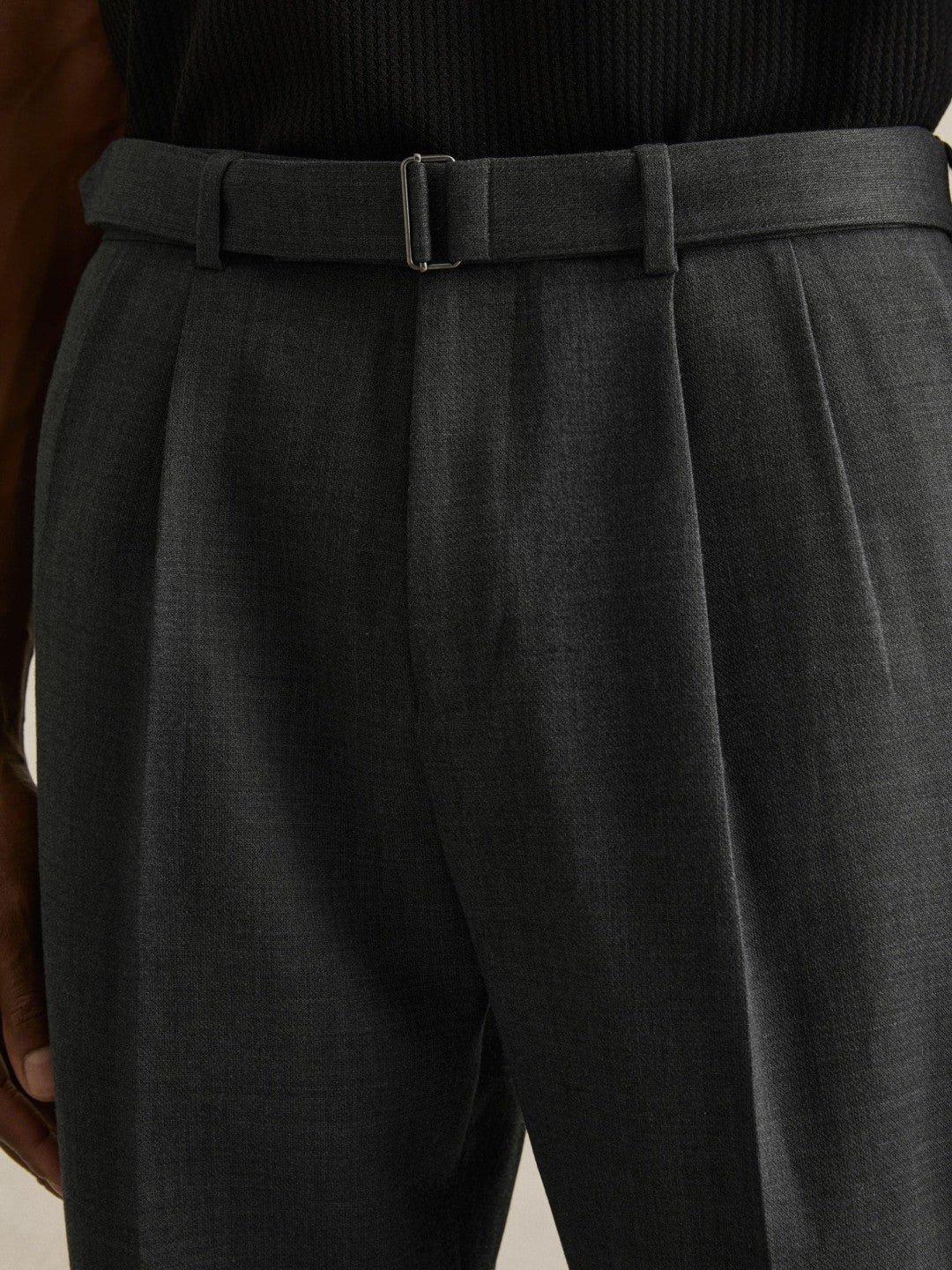 Reiss Best Seller - Wool-Blend Belted Pleated Trousers Regular-Fit in Charcoal Grey