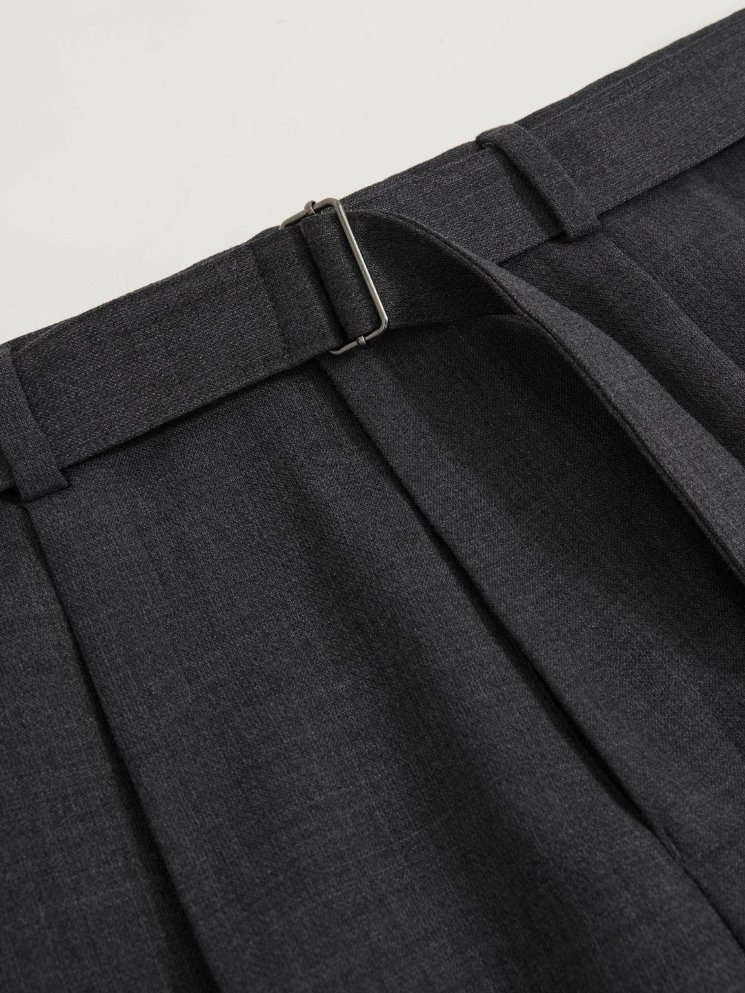 Reiss Best Seller - Wool-Blend Belted Pleated Trousers Regular-Fit in Charcoal Grey