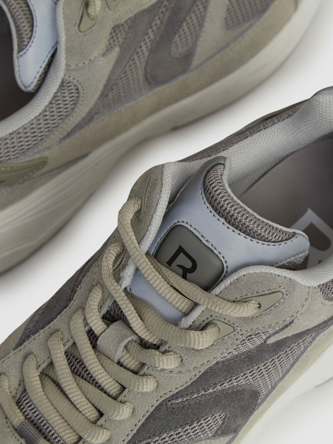 Reiss Offer - Panelled Running Trainers in Grey