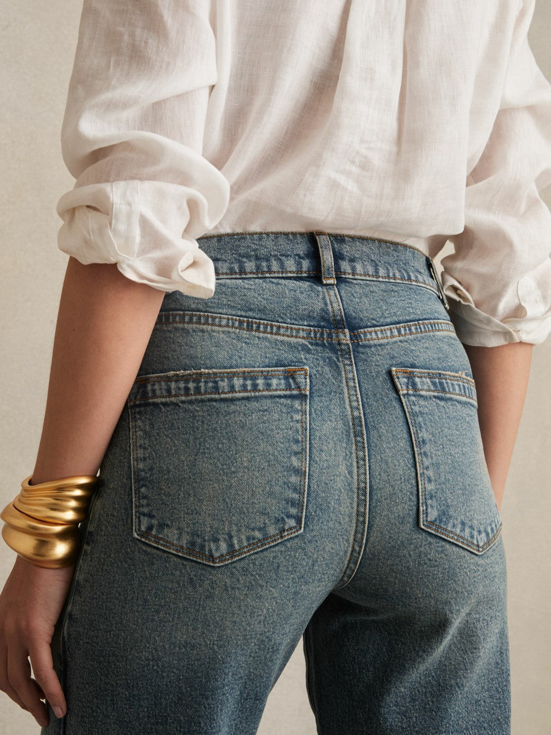 Reiss Offer - Petite Barrel-Leg Seam Jeans in Mid Blue