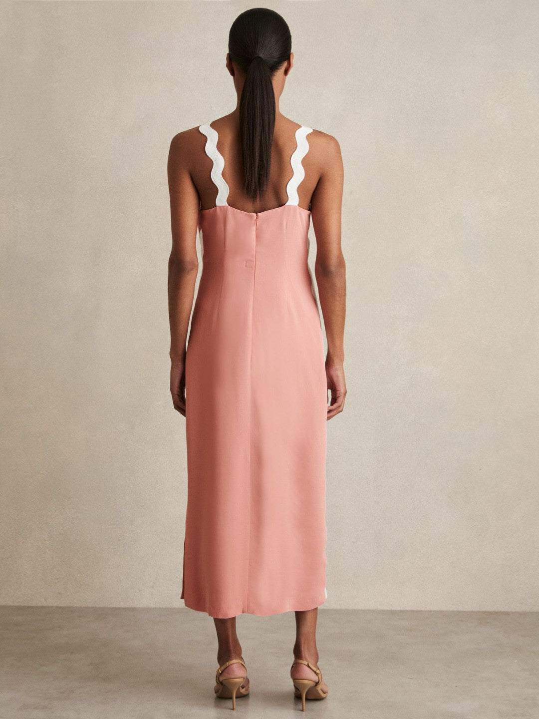 Reiss Wave-Trim Crepe Midi Dress in Pink