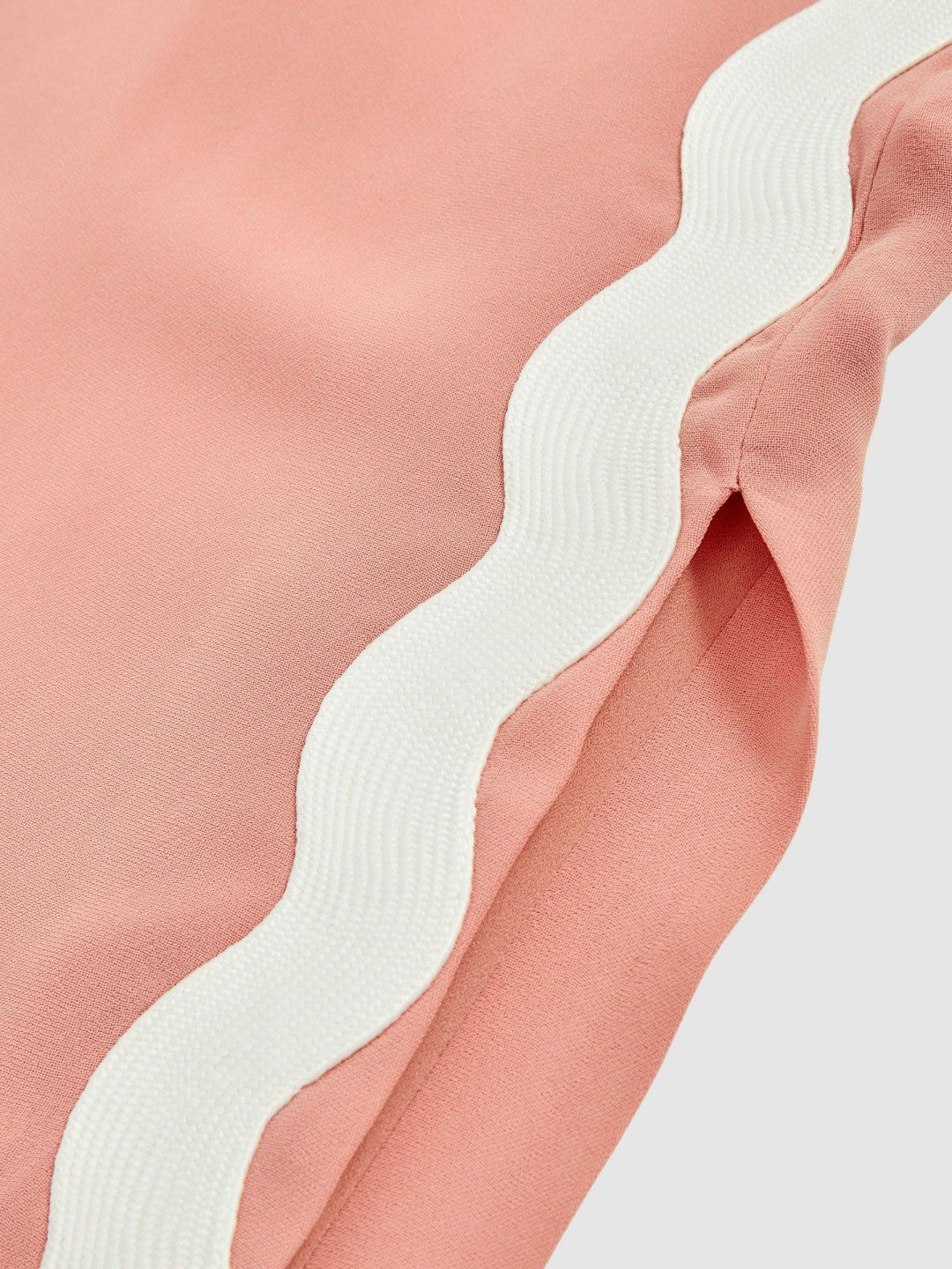 Reiss Wave-Trim Crepe Midi Dress in Pink