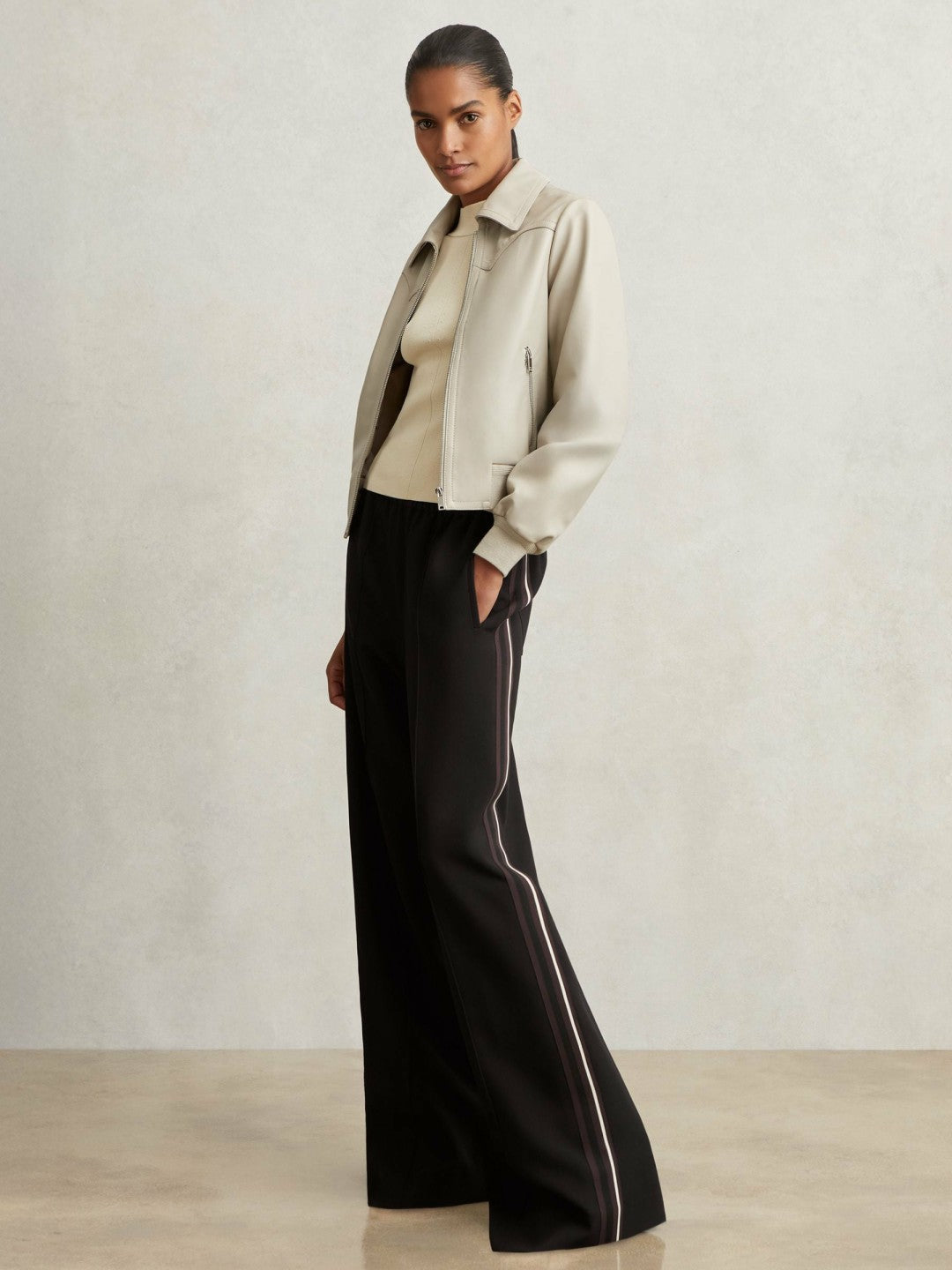 Reiss Petite Side-Stripe Wide-Leg Trousers in Black