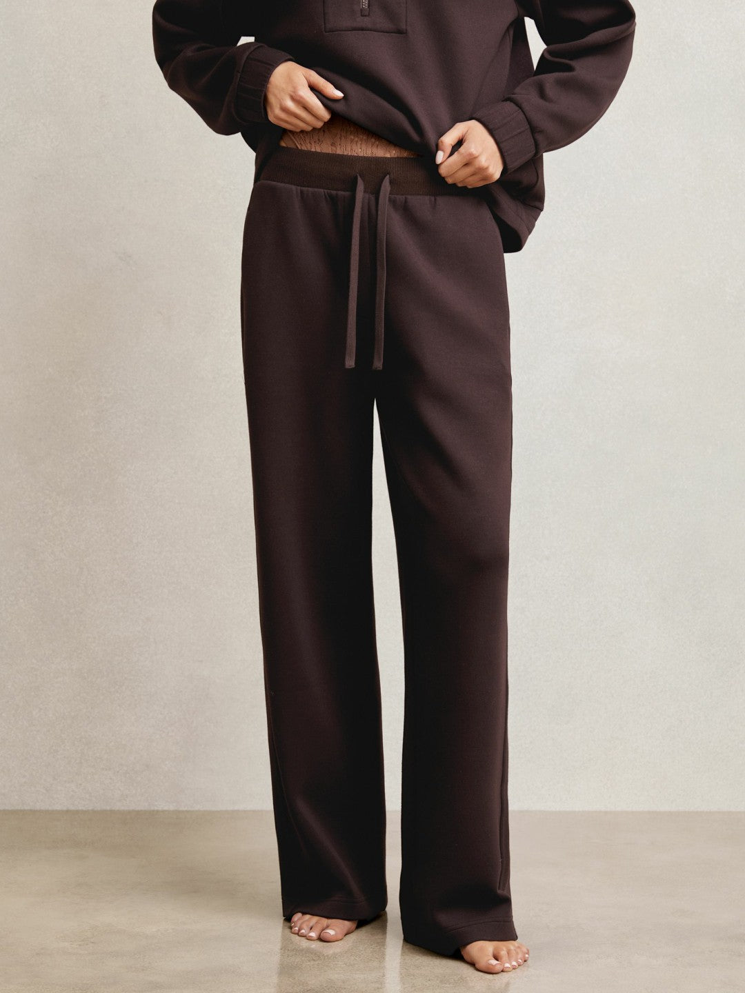Reiss Featured - Wide-Leg Interlock Drawstring Joggers in Plum