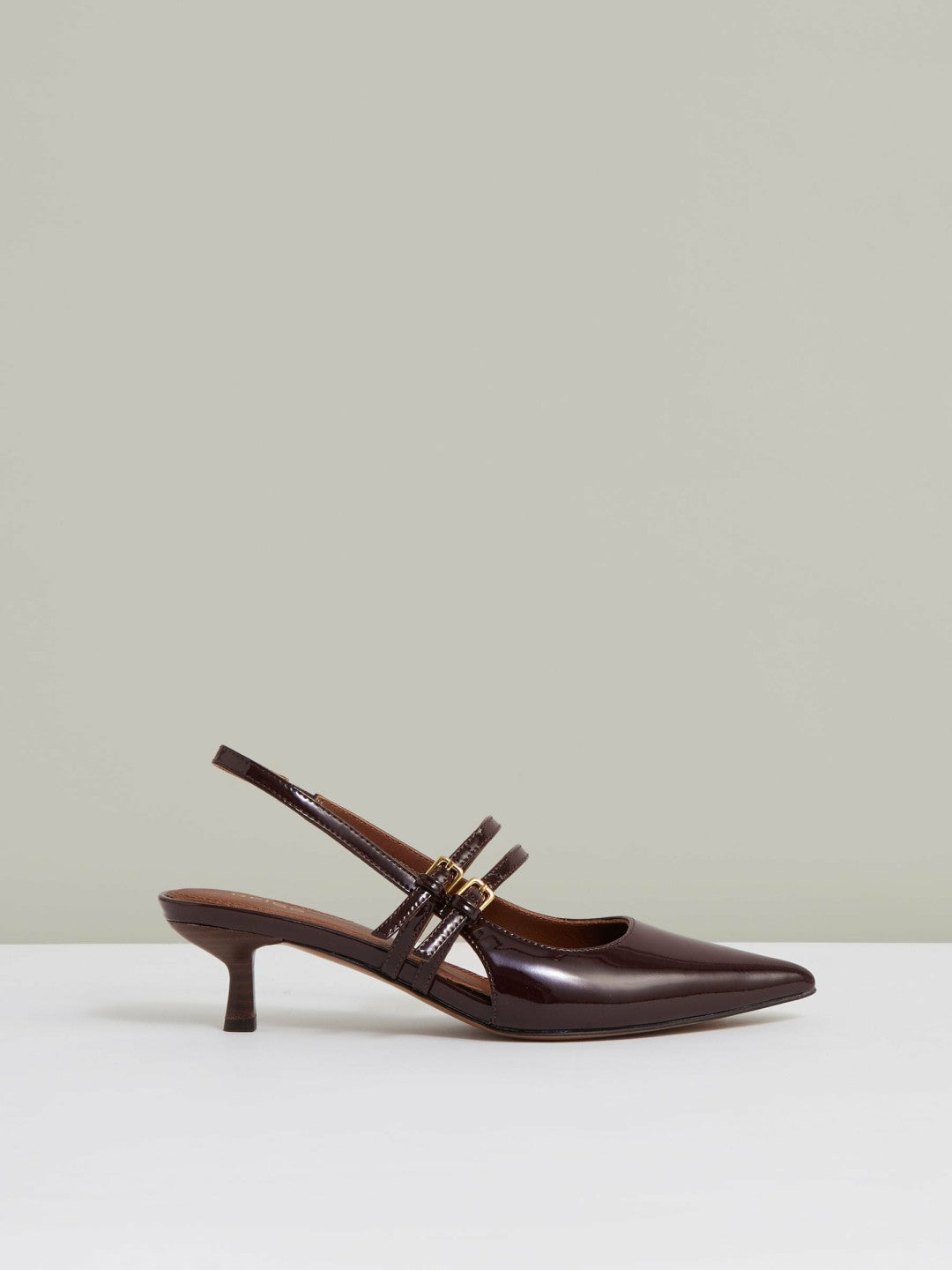 Reiss Value - Leather Slingback Buckle Court Shoes in Oxblood