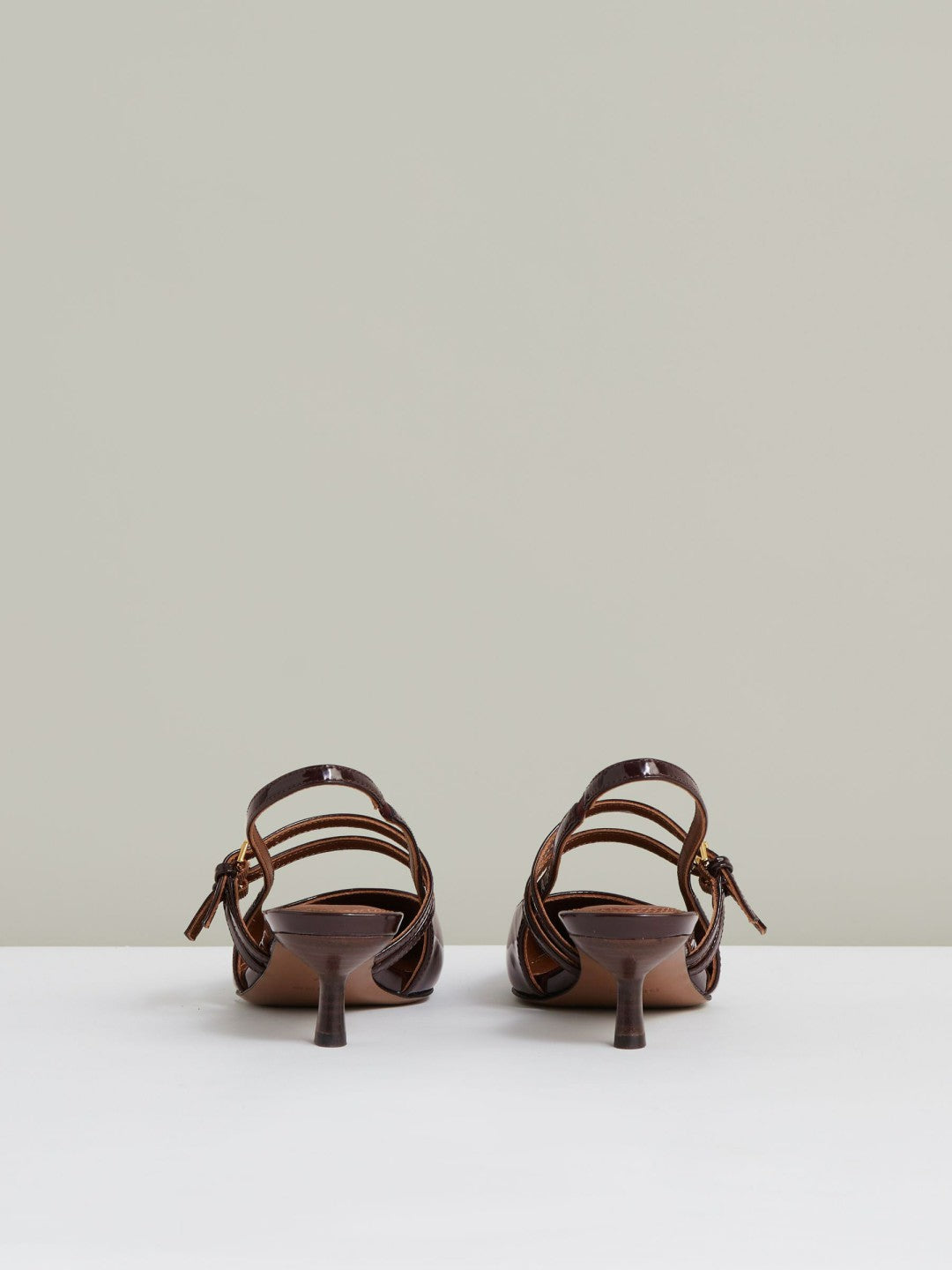 Reiss Value - Leather Slingback Buckle Court Shoes in Oxblood