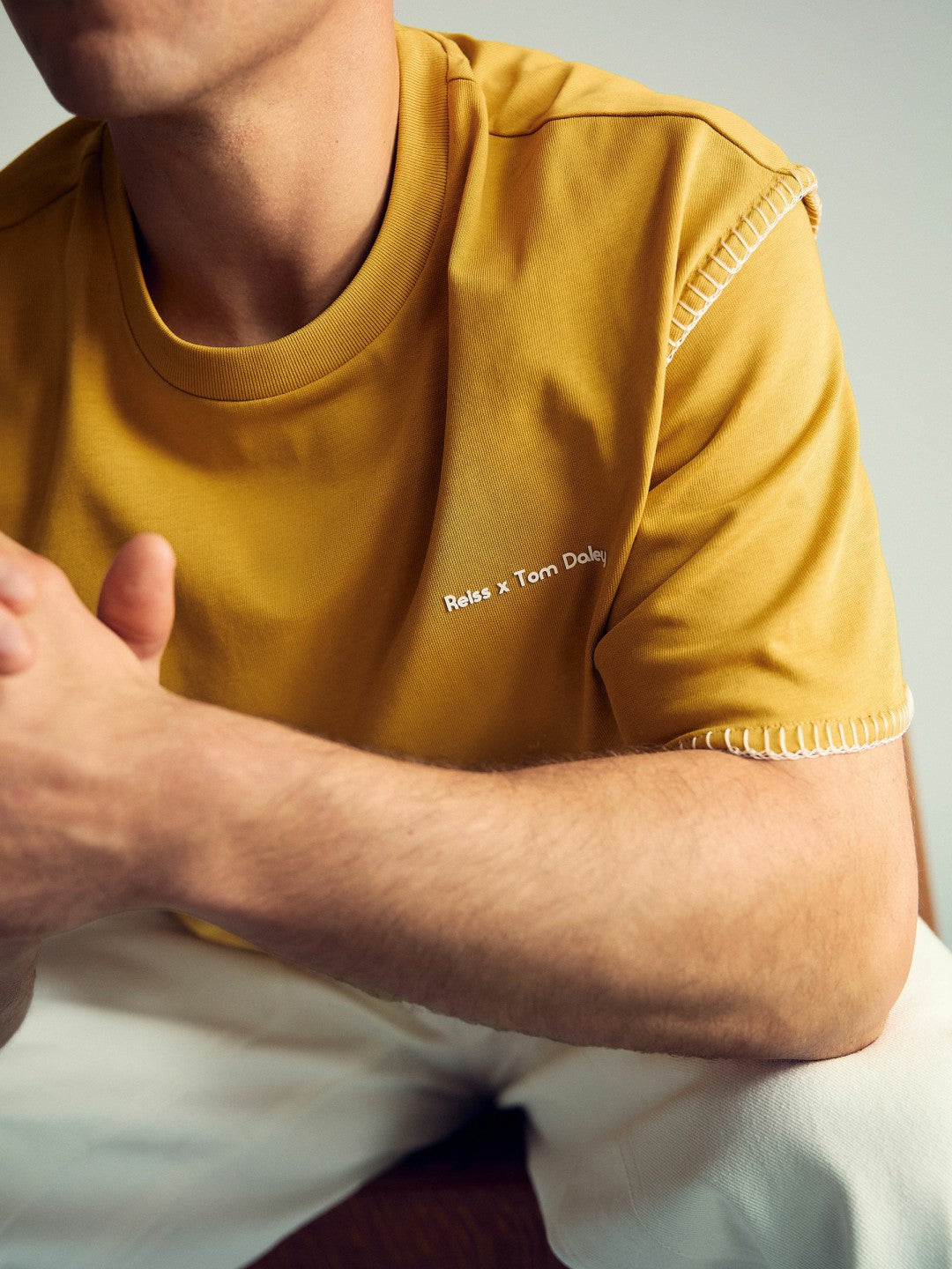 Reiss Popular Choice - | Tom Daley Graphic-Print T-Shirt in Yellow