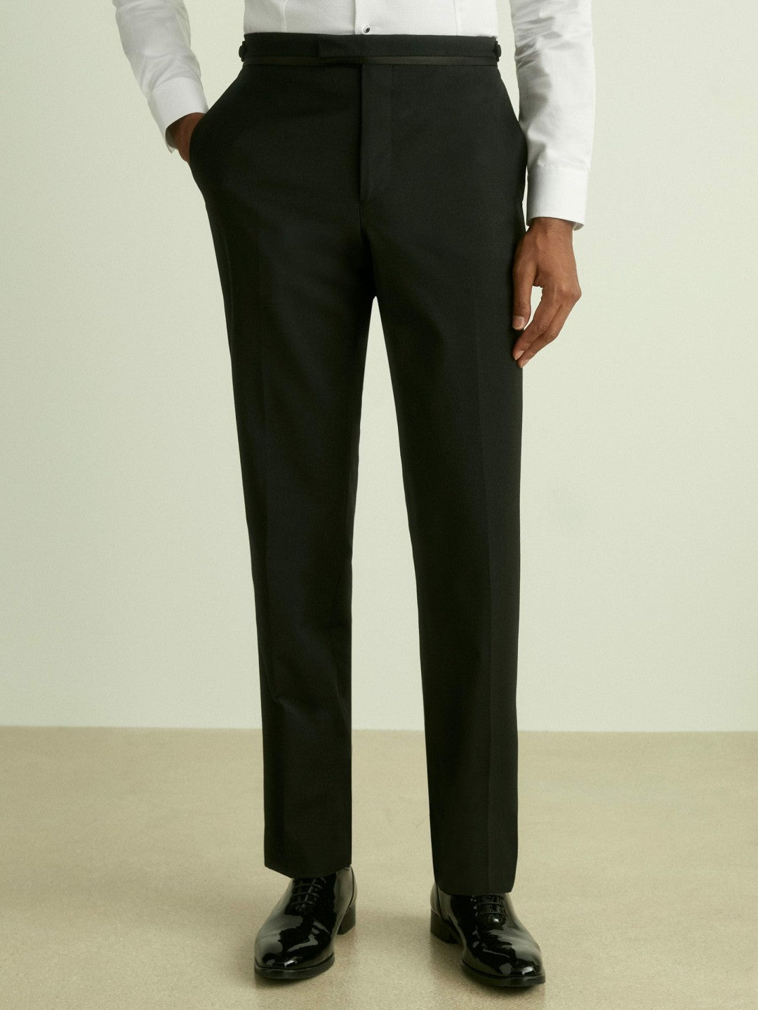 Reiss Deal - Wool-Blend Regular-Fit Tuxedo Trousers in Black