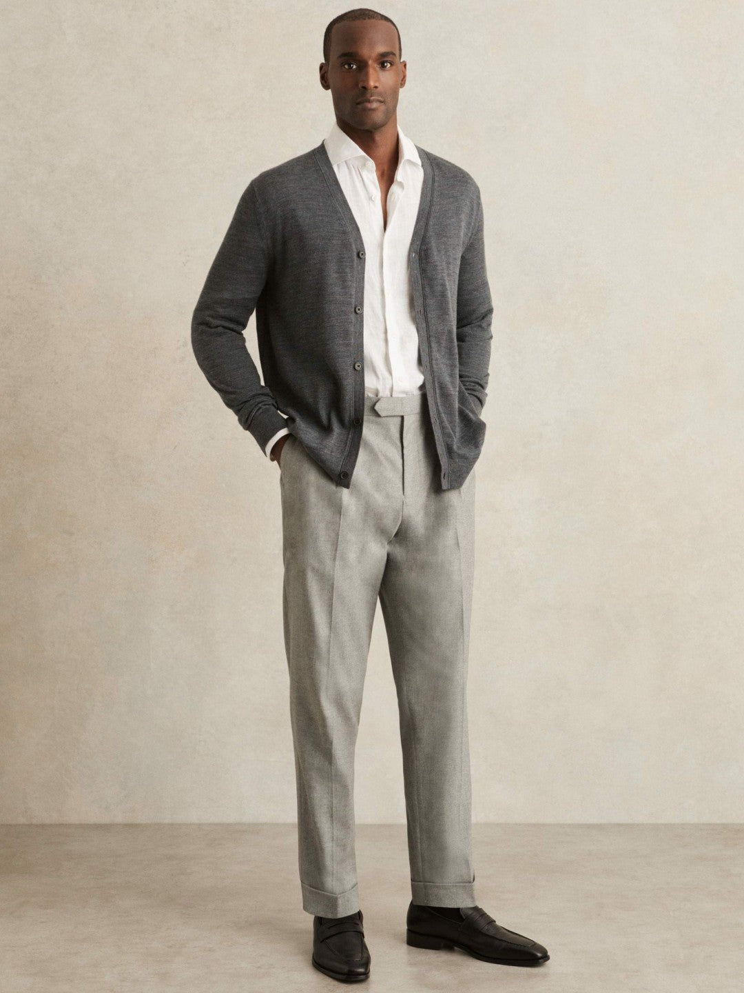 Reiss Affordable - Regular Fit Herringbone Trousers With Cotton in Grey