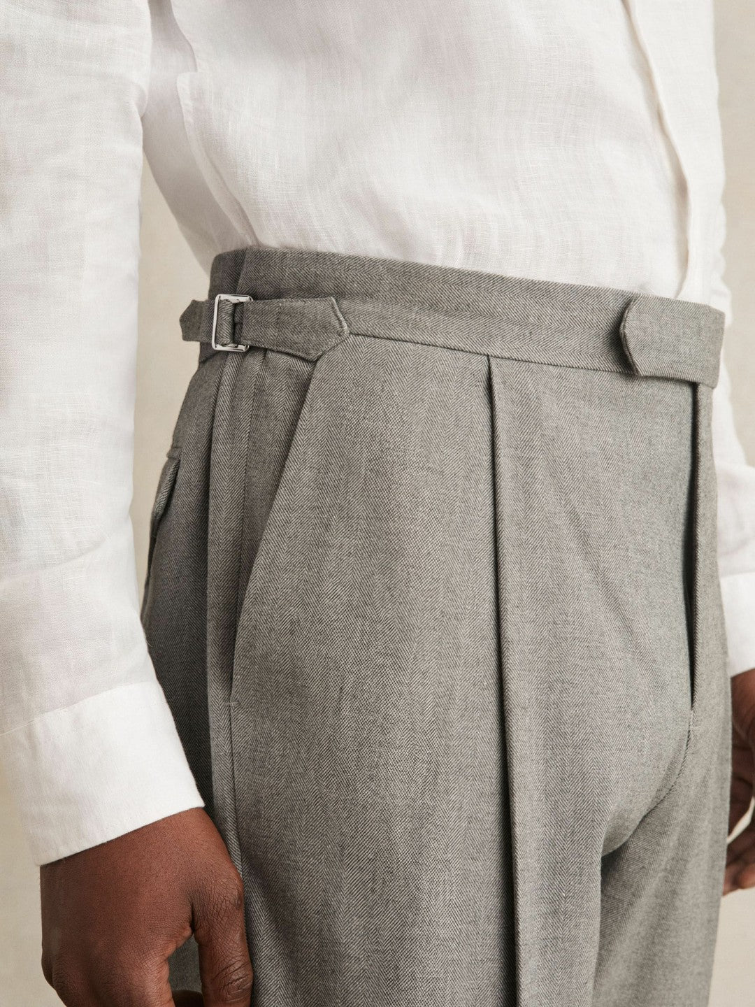 Reiss Affordable - Regular Fit Herringbone Trousers With Cotton in Grey