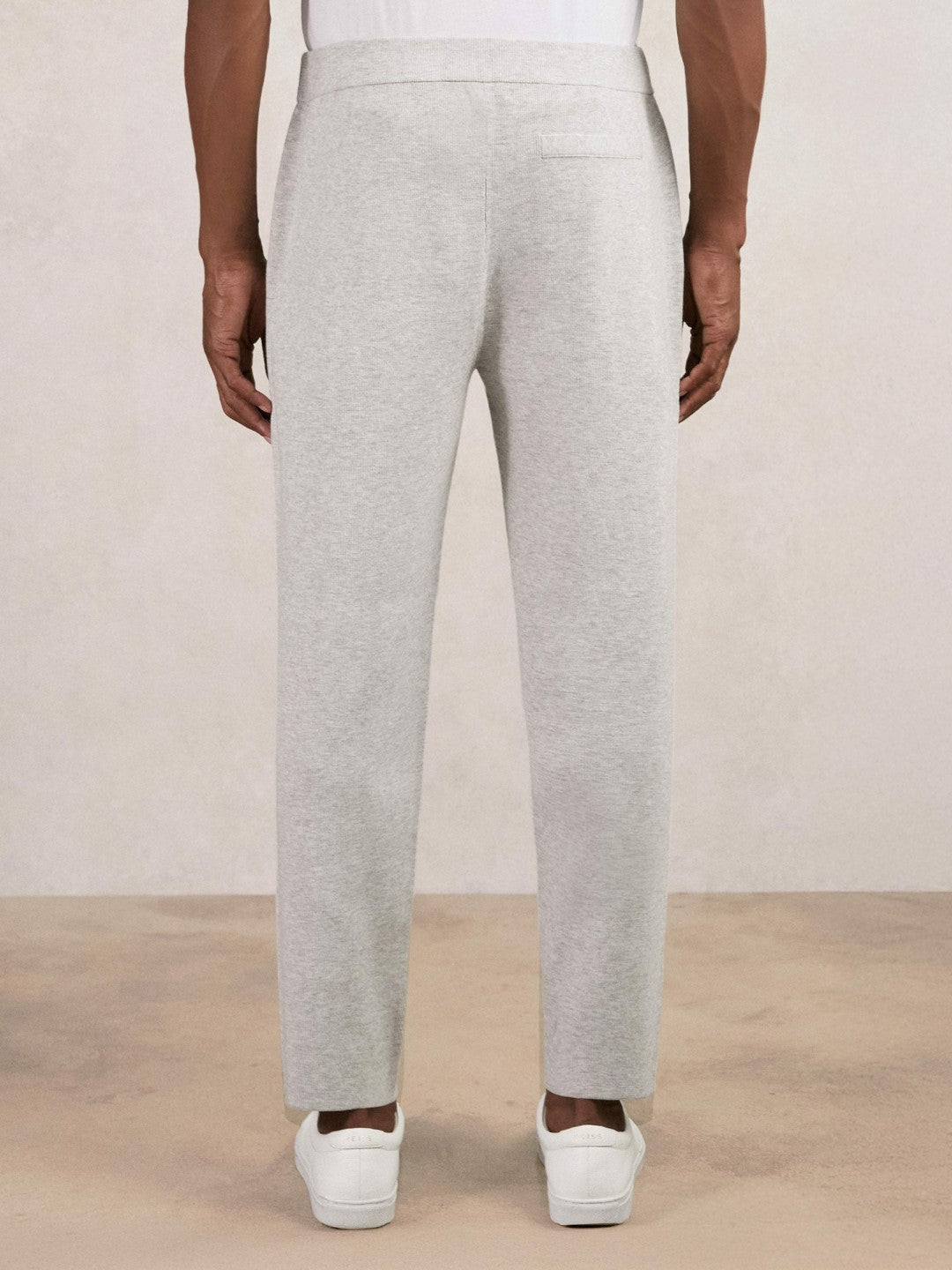Reiss Value - Tapered Knitted Trousers in Soft Grey
