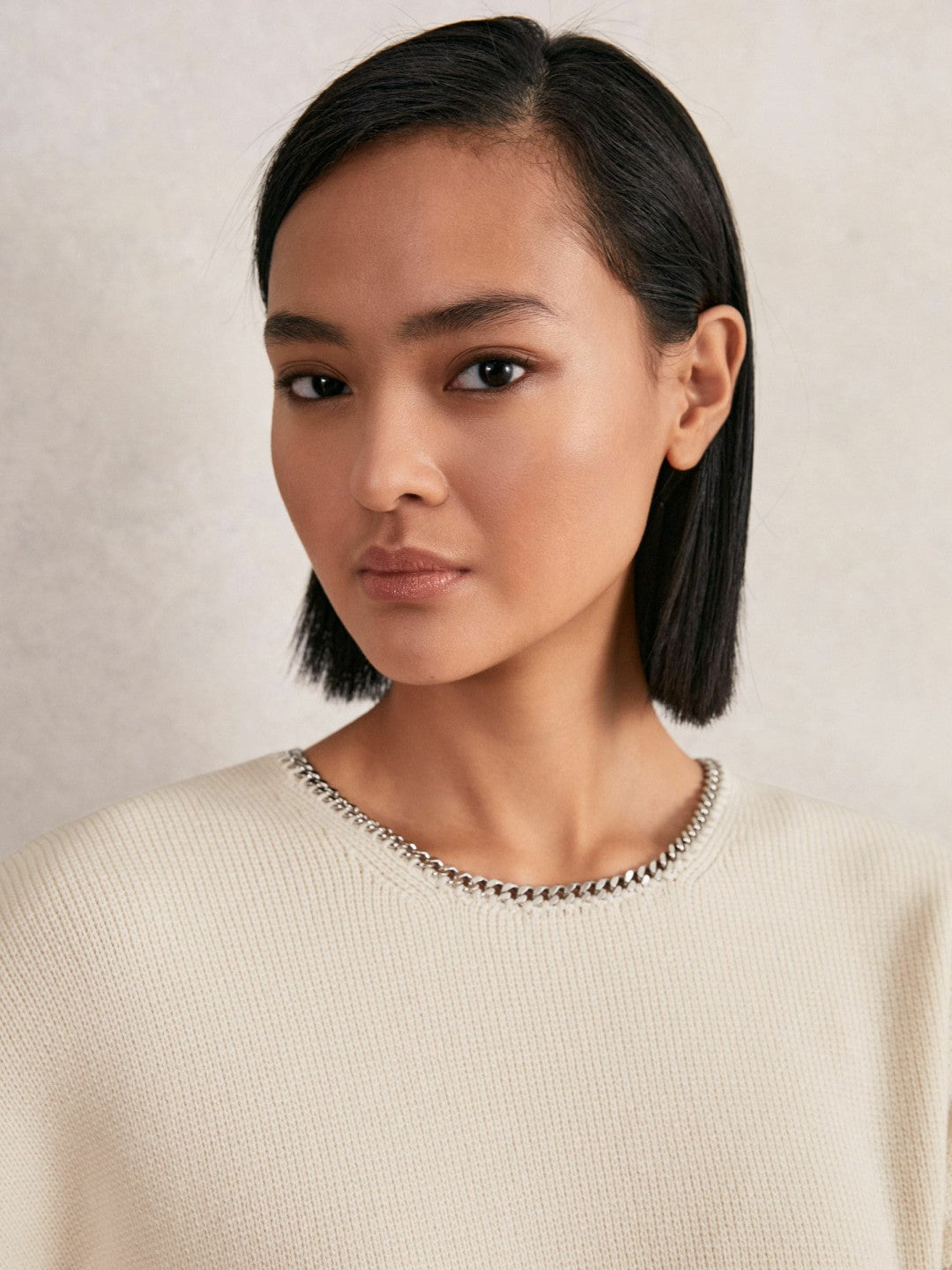 Reiss Wool-Blend Necklace-Trim Jumper with Cashmere in Cream