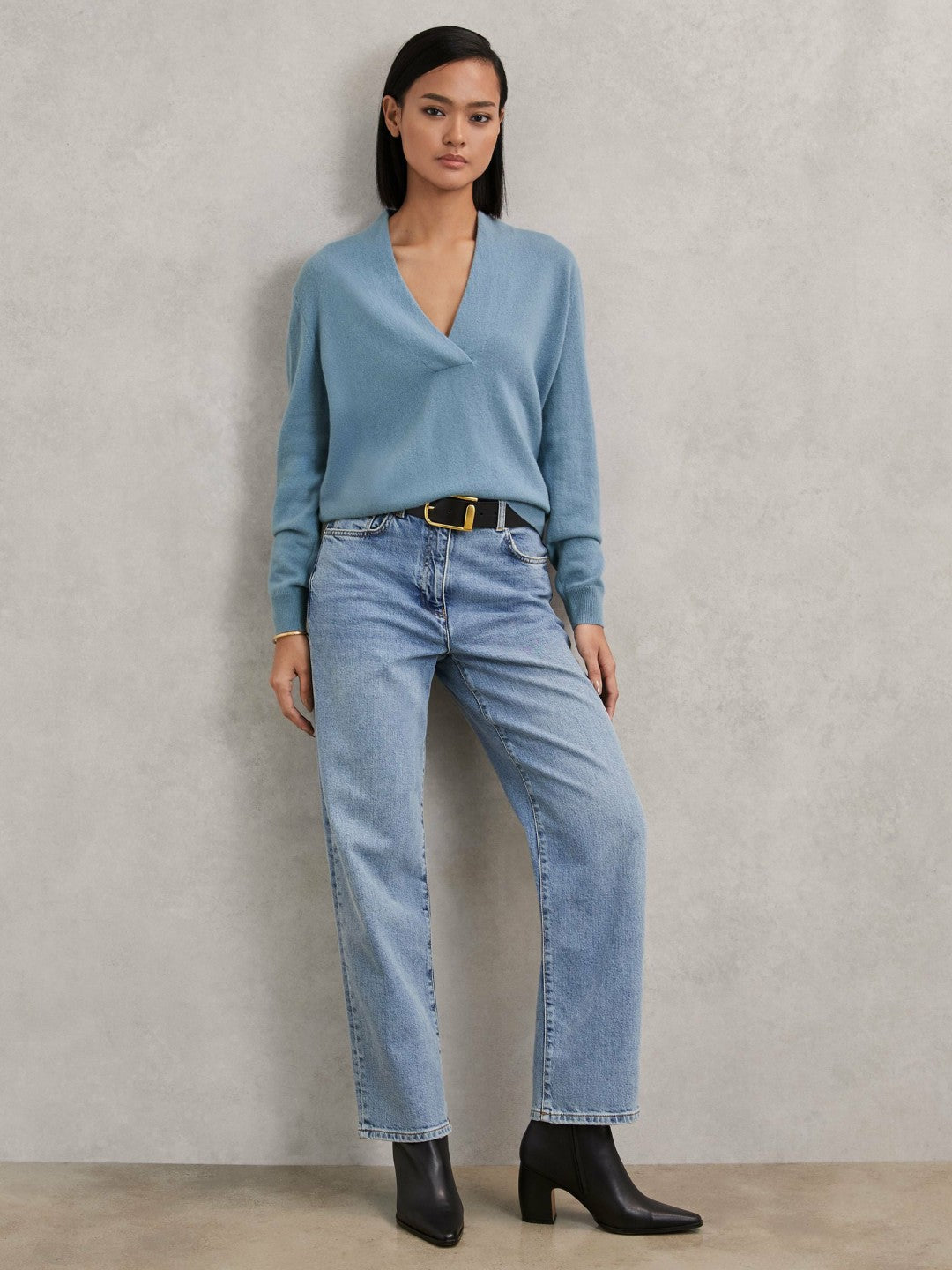 Reiss Best Seller - Cashmere V-Neck Jumper in Blue