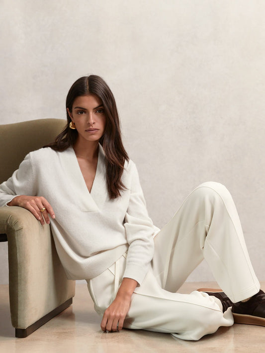 Reiss Offer - Cashmere V-Neck Jumper in Cream