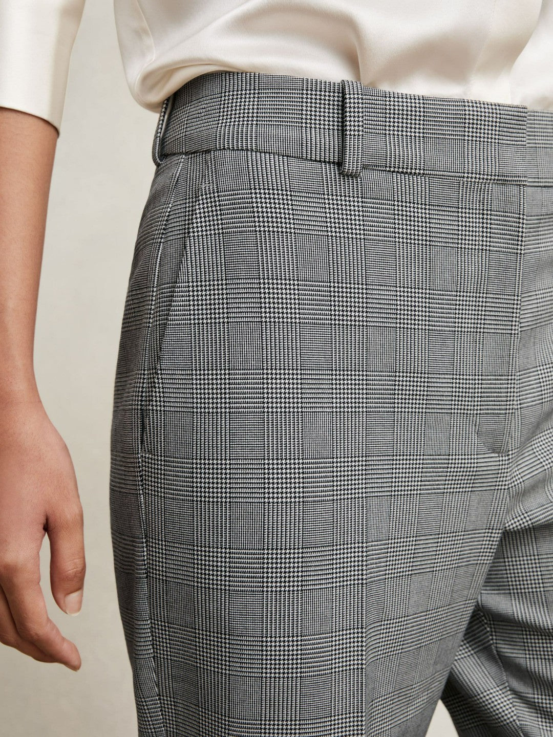 Reiss Value - Check Slim-Fit Suit Trousers in Grey