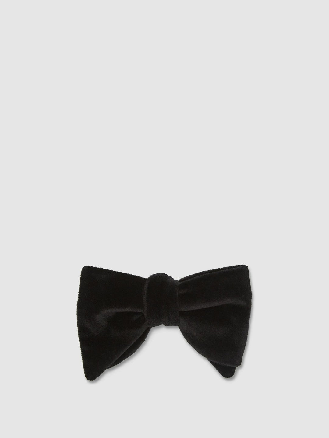 Reiss Best Seller - Velvet Bow Tie in Black
