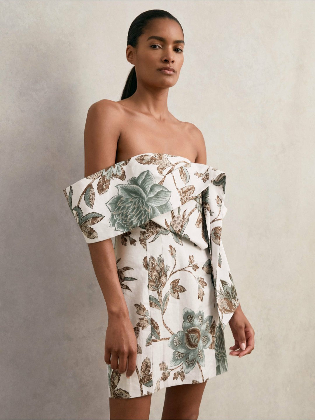 Reiss Sculpted Off-Shoulder Floral Mini Dress Linen-Cotton in Ivory