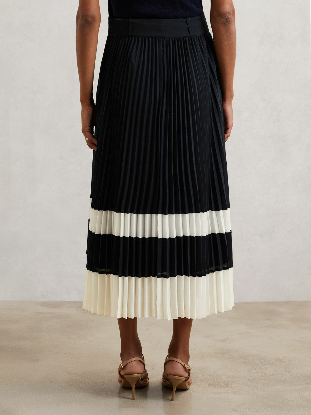 Reiss Featured - Belted Pleated Midi Skirt in Navy/Ivory