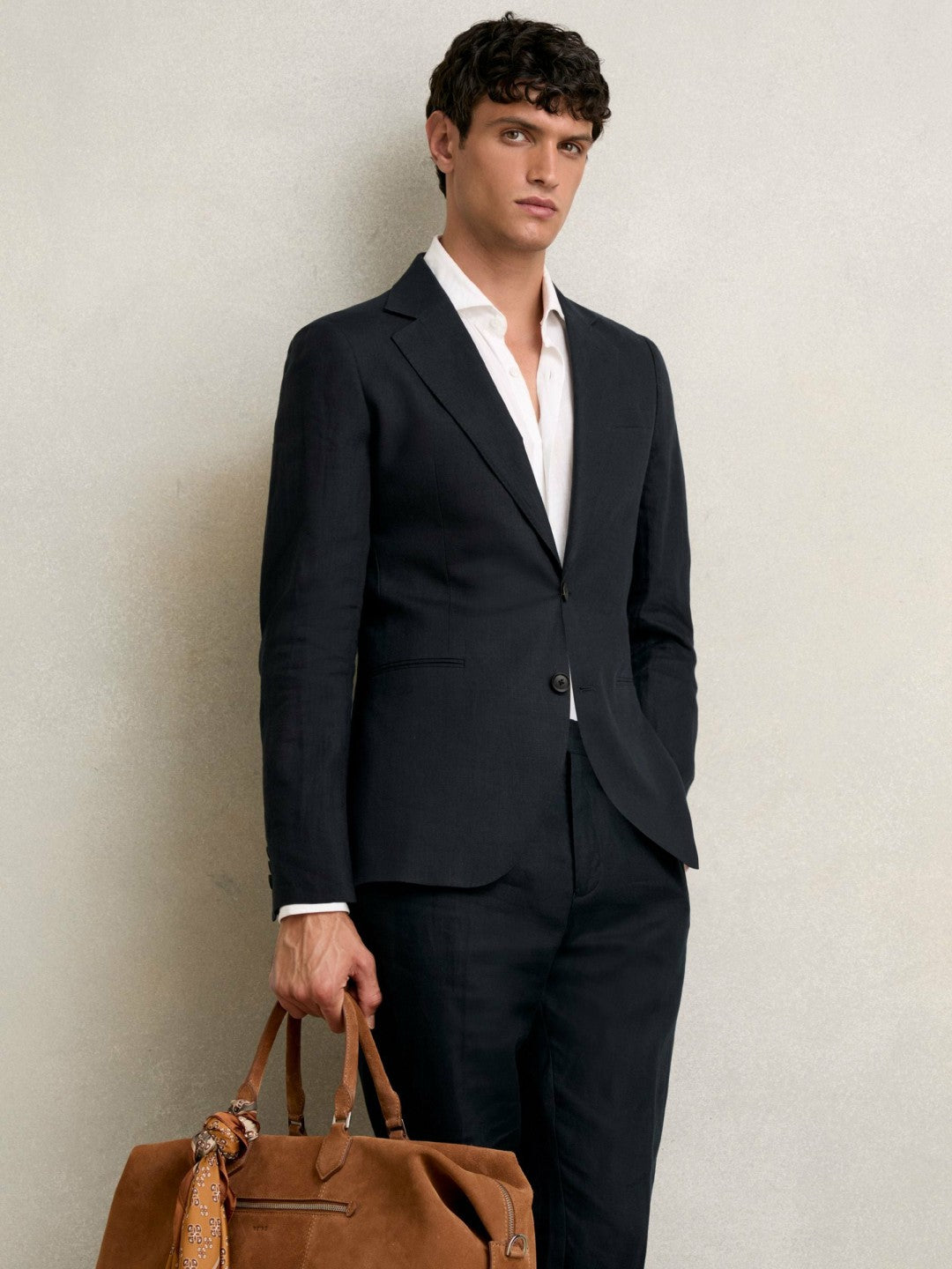 Reiss Savings - Slim-Fit Single Breasted Linen Blazer in Navy