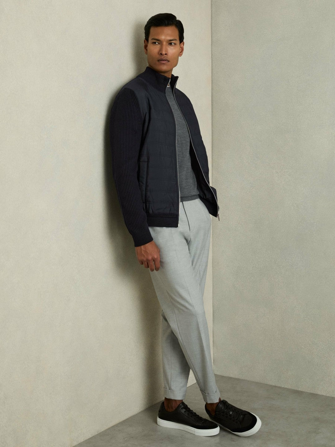 Reiss Popular Choice - Hybrid Quilt and Knit Zip-Through Jacket in Navy