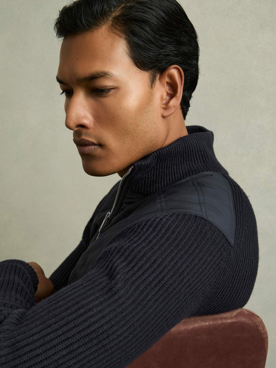 Reiss Popular Choice - Hybrid Quilt and Knit Zip-Through Jacket in Navy
