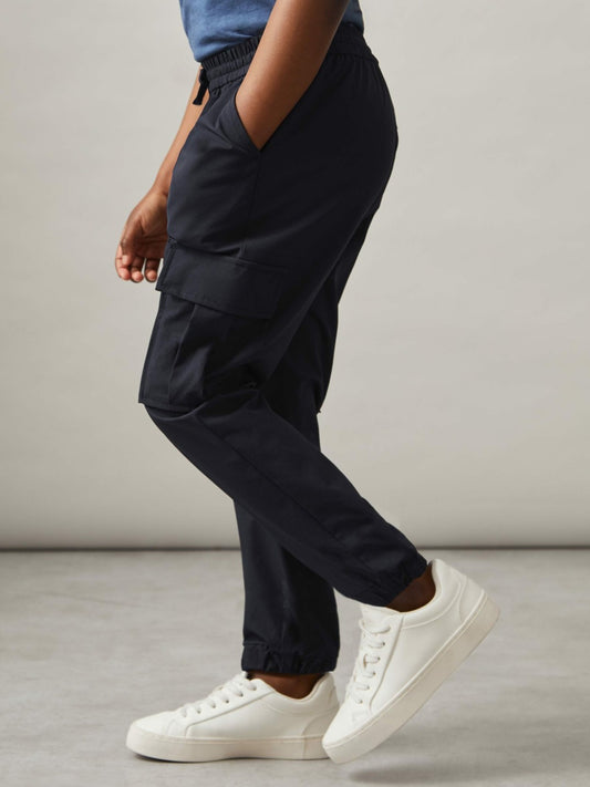 Reiss Featured - 9-14 yrs Technical Drawstring Cuffed Cargo Trousers in Navy
