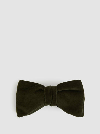 Reiss Popular Choice - Velvet Bow Tie in Emerald