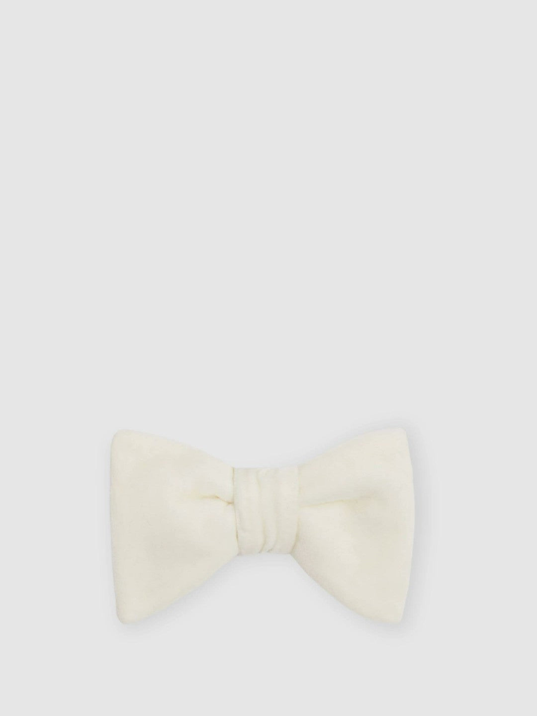 Reiss Offer - Velvet Bow Tie in Ivory