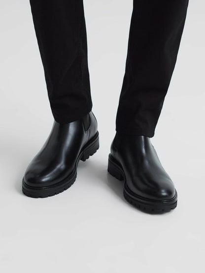 Reiss Popular Choice - Leather Chelsea Boots in Black