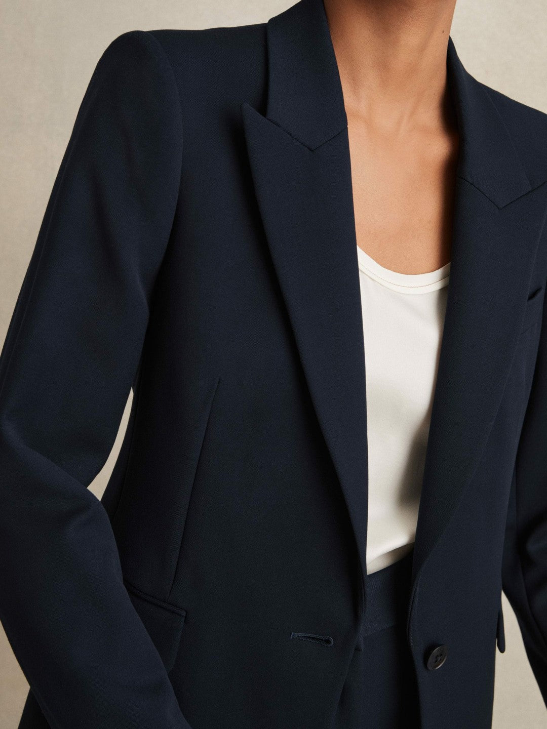Reiss Featured - Petite Tailored Single Breasted Suit Blazer in Navy