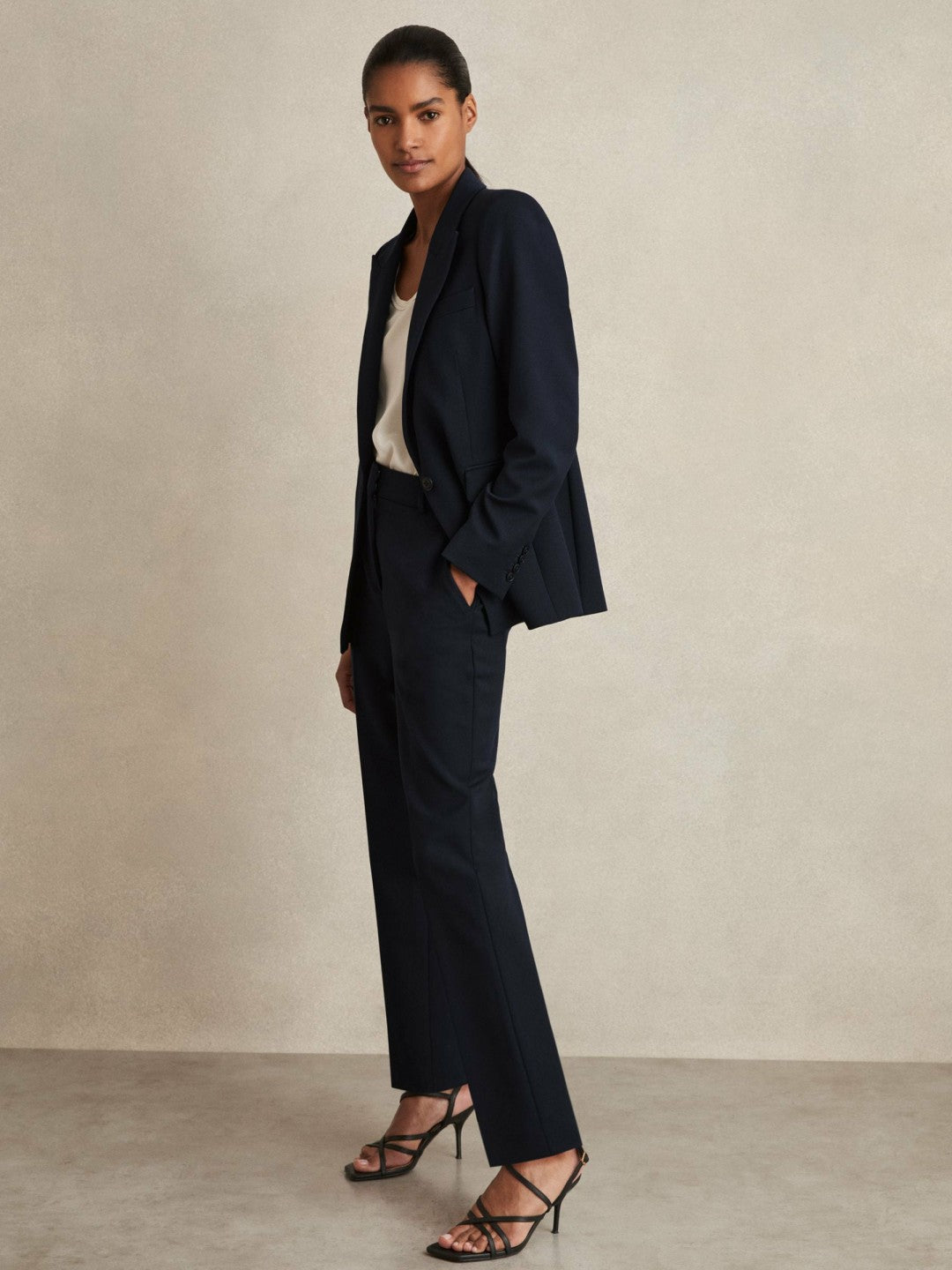 Reiss Petite Slim Fit Suit Trousers in Navy