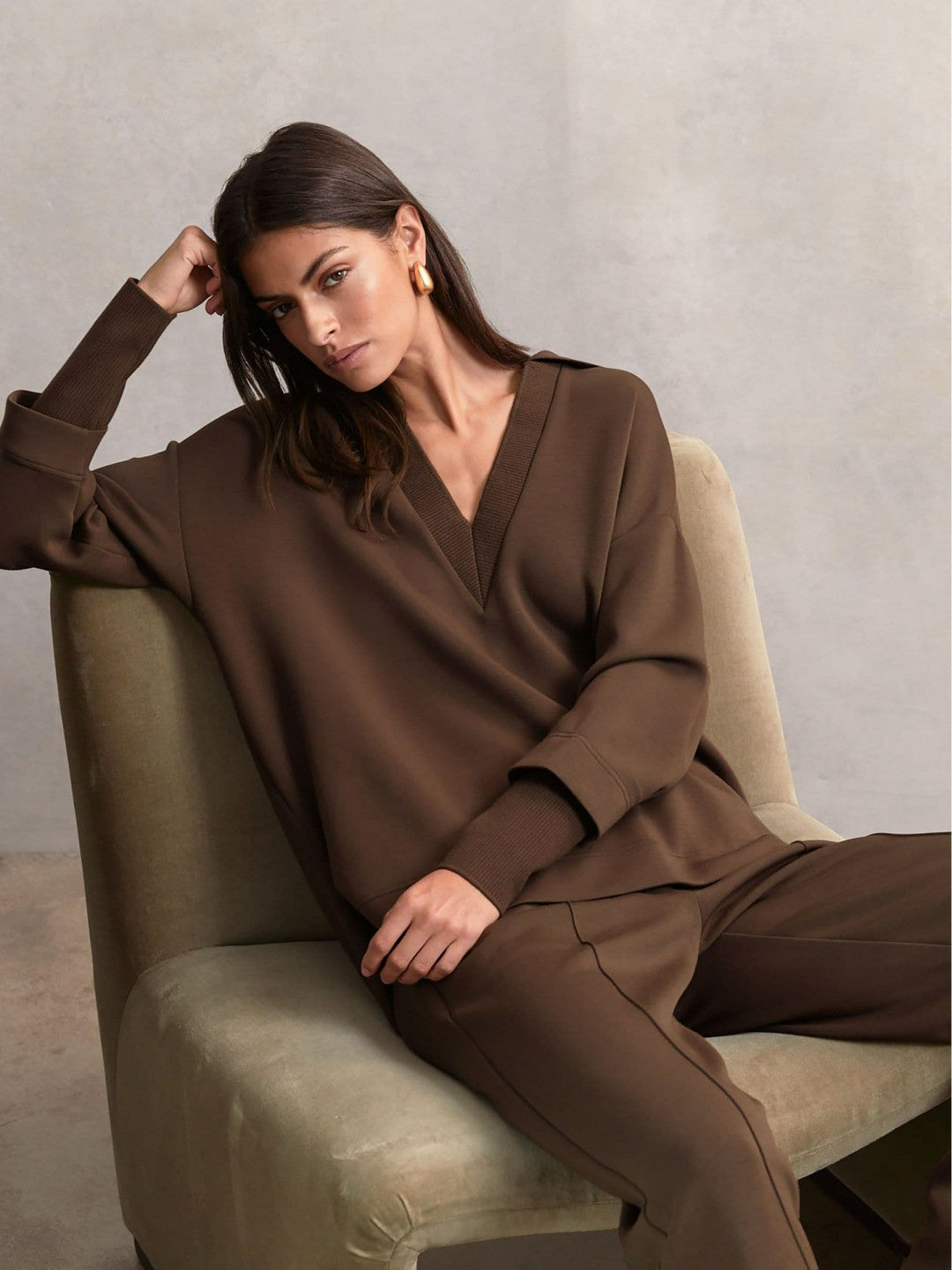 Reiss Offer - Interlock Open-Collar Sweatshirt in Chocolate