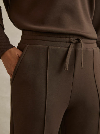 Reiss Value - Interlock Wide-Leg Joggers in Chocolate