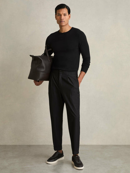 Reiss Relaxed-Fit Pleated Tapered Trousers in Black